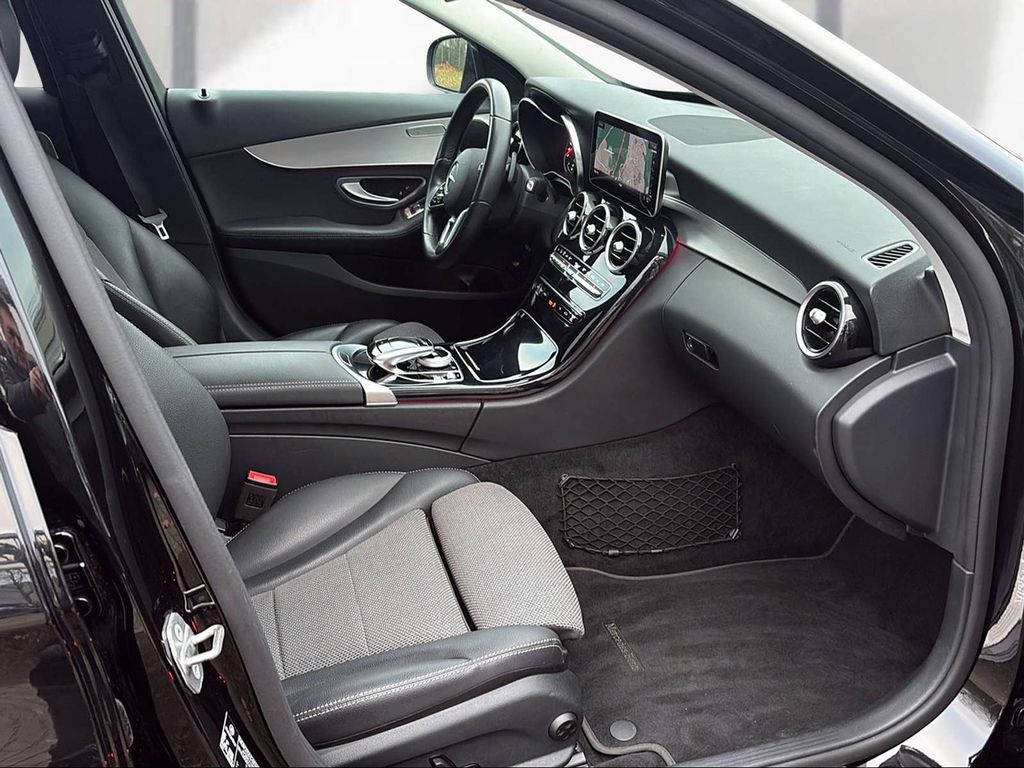 Mercedes-Benz C 220 2020