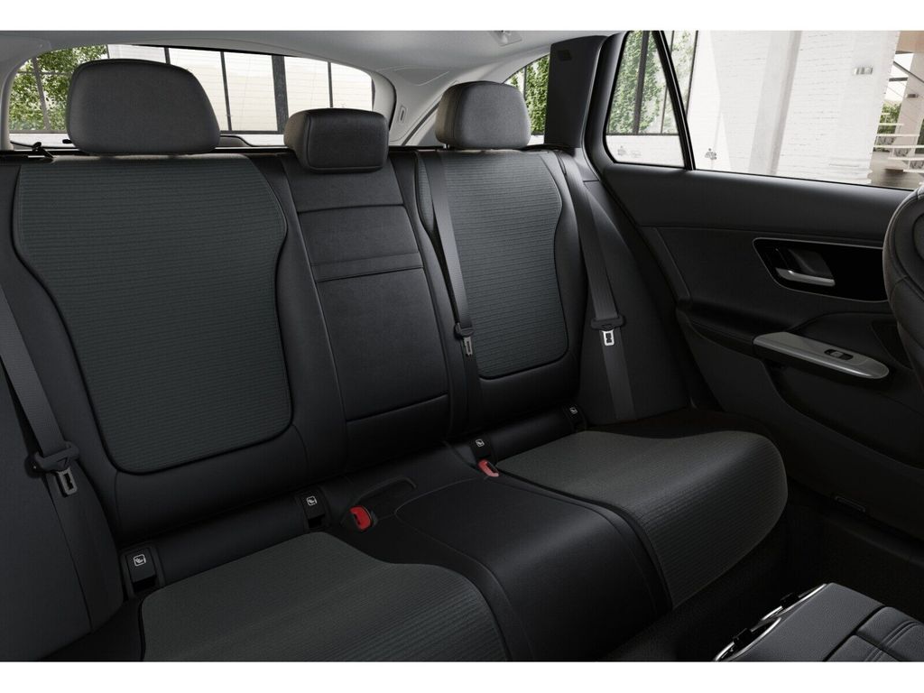 Mercedes-Benz C 300 2024