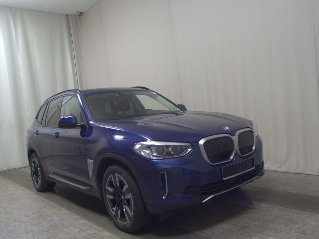 BMW iX3 2021