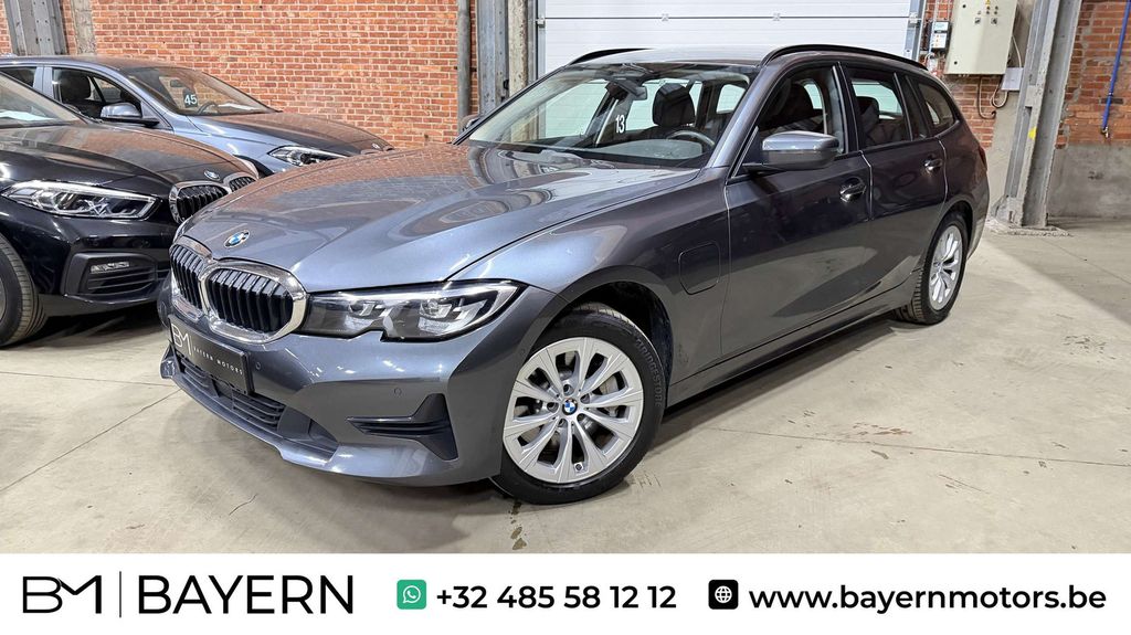 BMW 330 2021