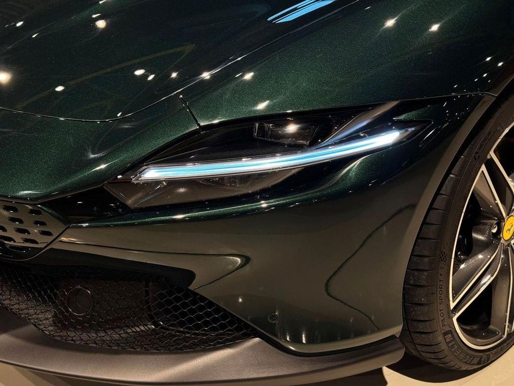 Ferrari Roma 2025
