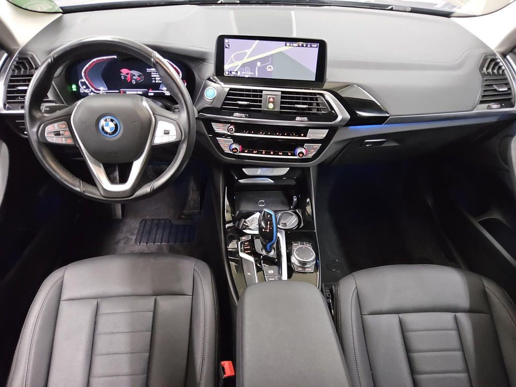 BMW iX3 2021