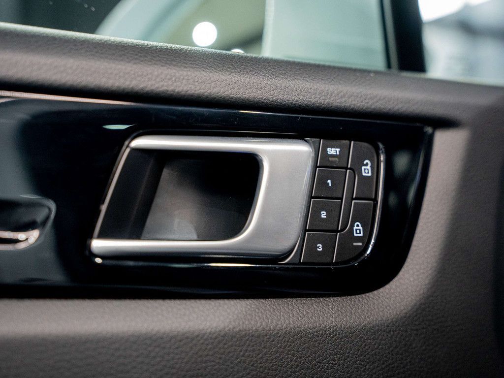 Porsche Cayenne 2021