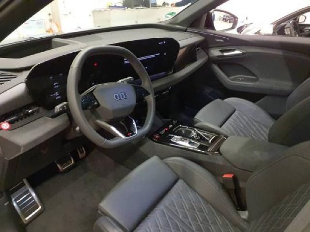 Audi SQ6 e-tron 2025