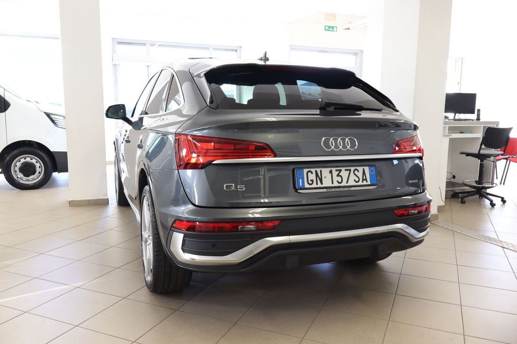 Audi Q5 2023