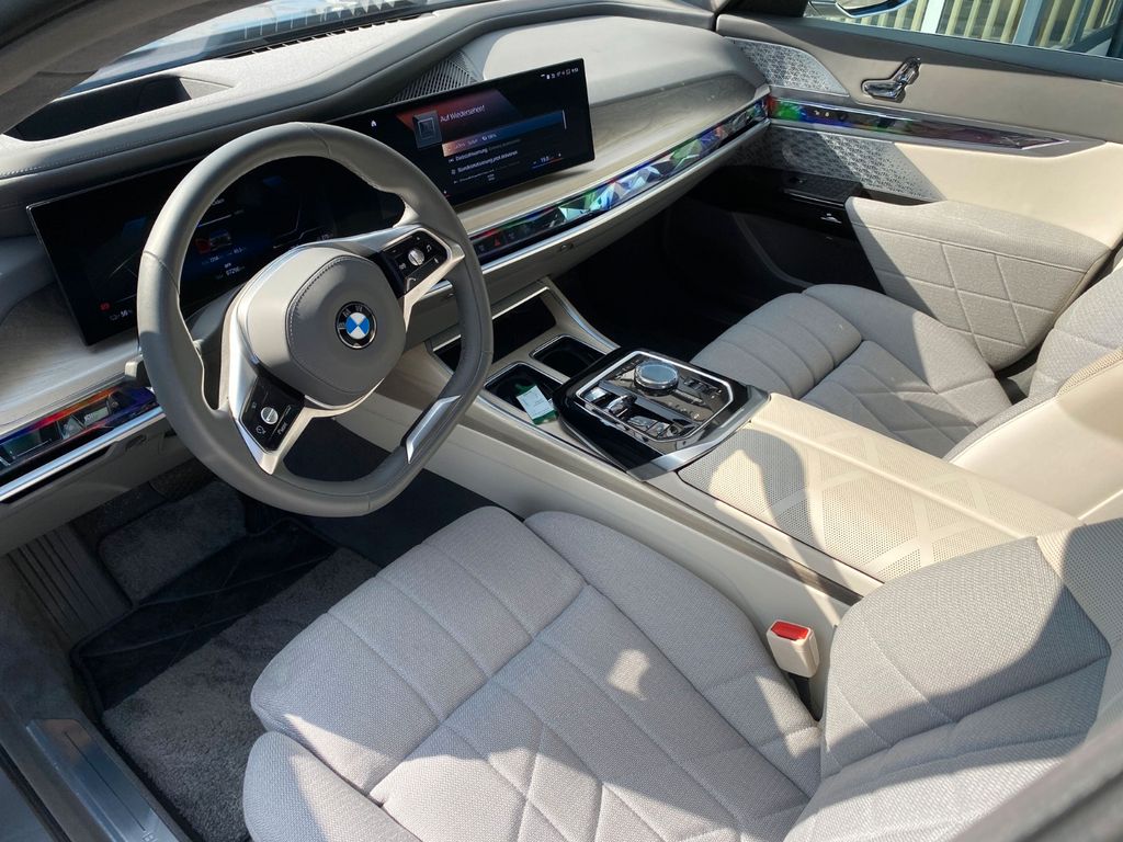BMW i7 2022