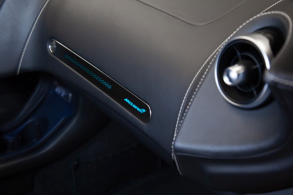 McLaren GT 2023