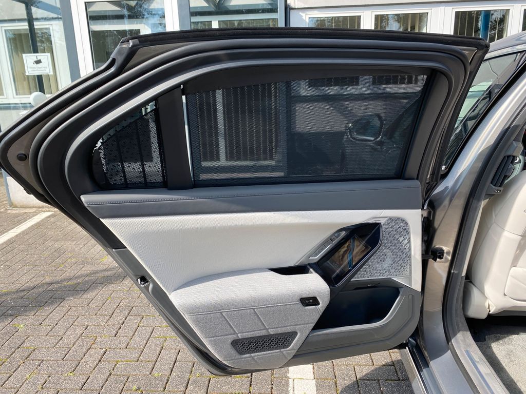 BMW i7 2022