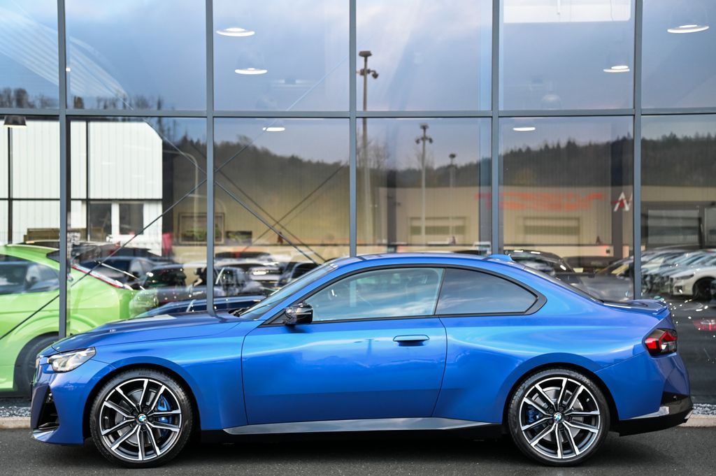 BMW M240i 2022