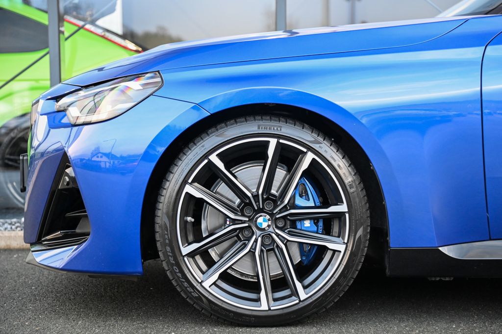 BMW M240i 2022