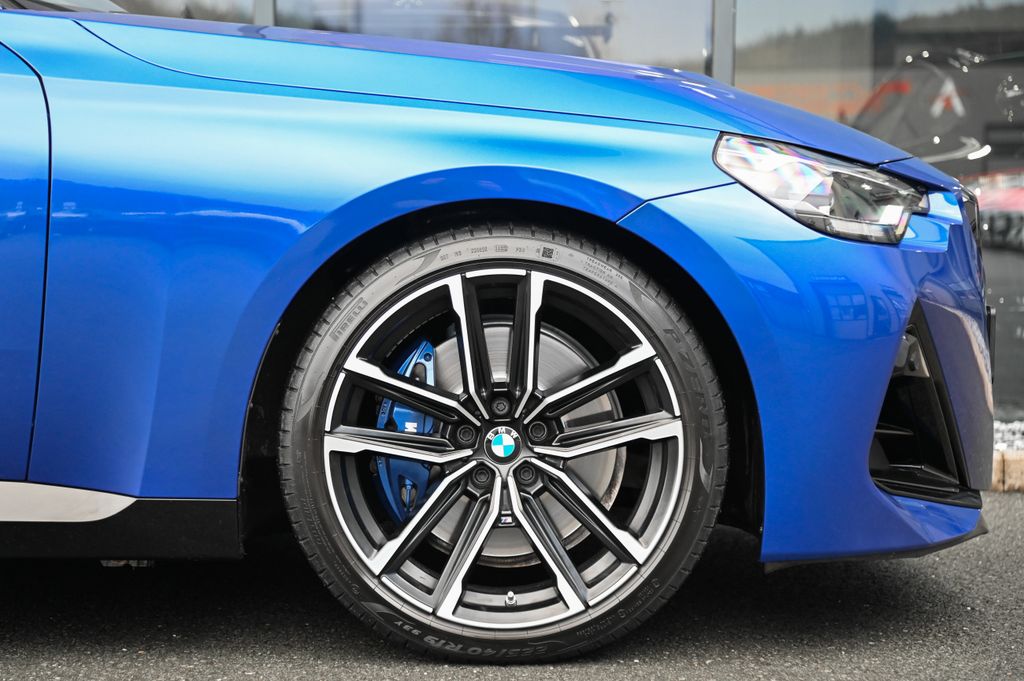 BMW M240i 2022