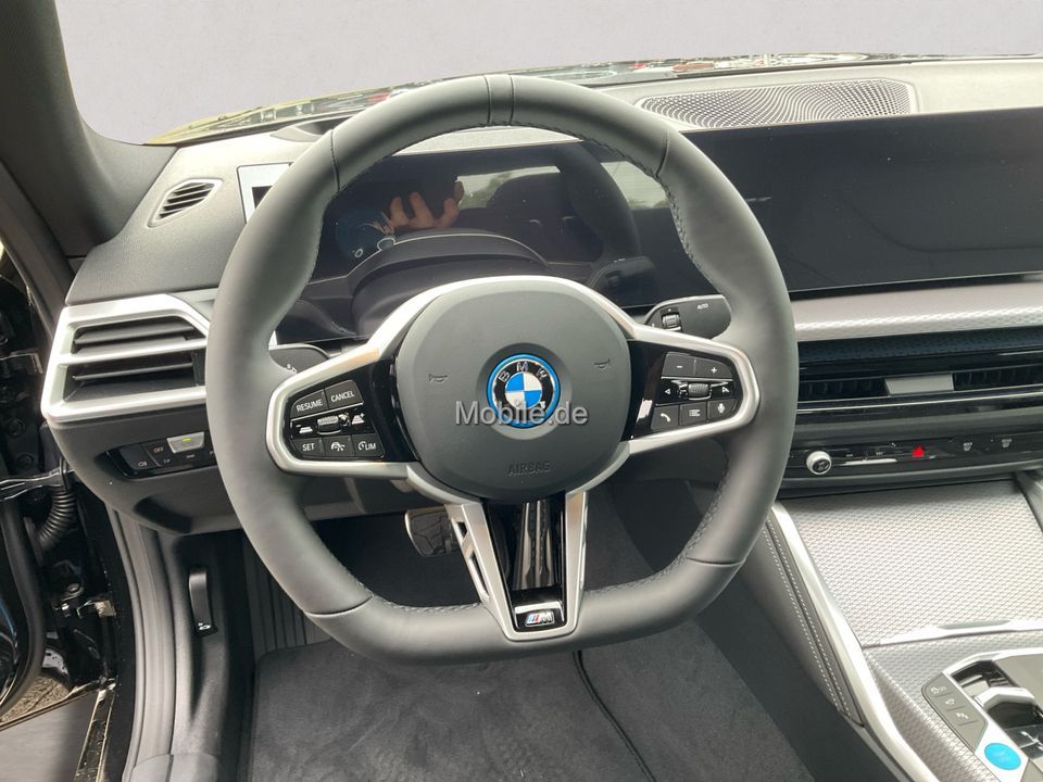 BMW i4 2025
