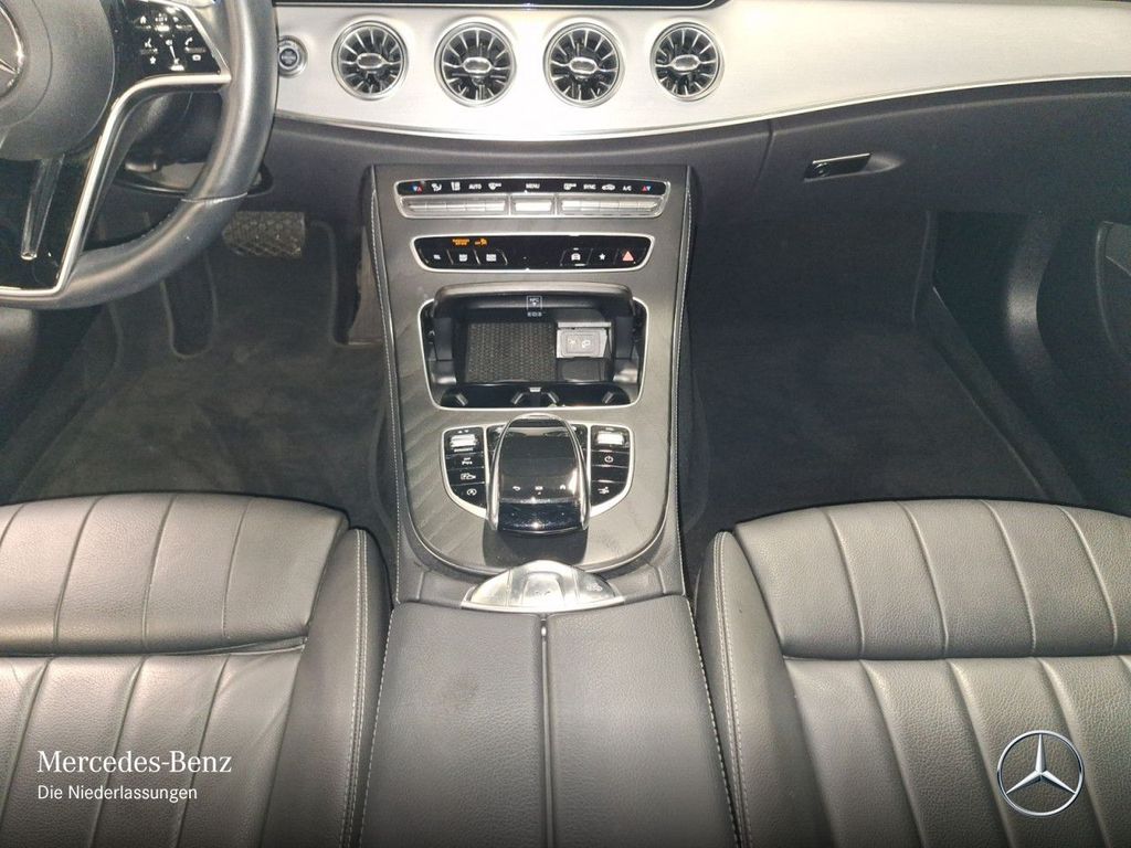 Mercedes-Benz E 200 2022