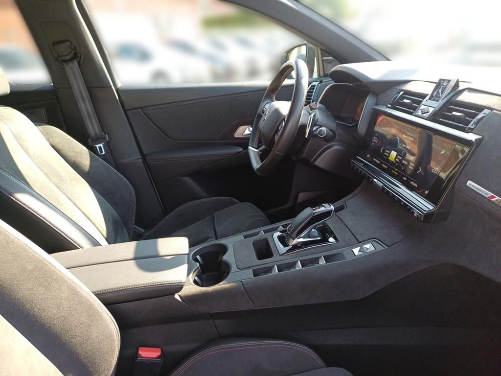 DS Automobiles DS7 (Crossback) 2022