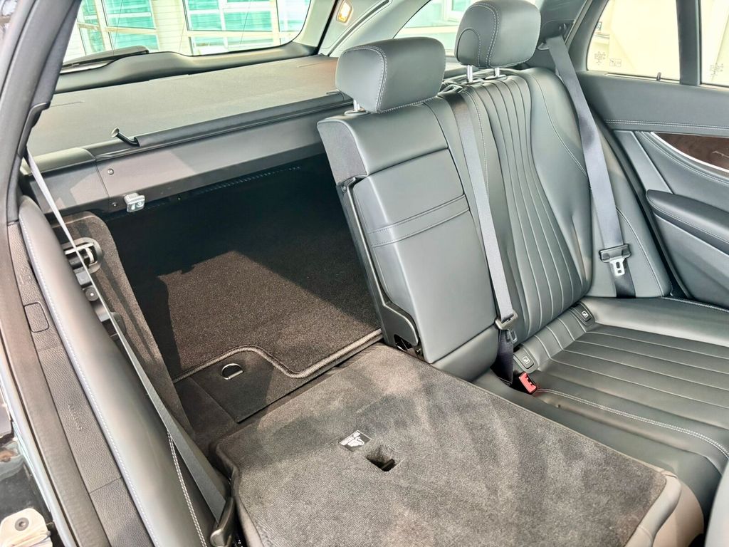 Mercedes-Benz E 400 2022