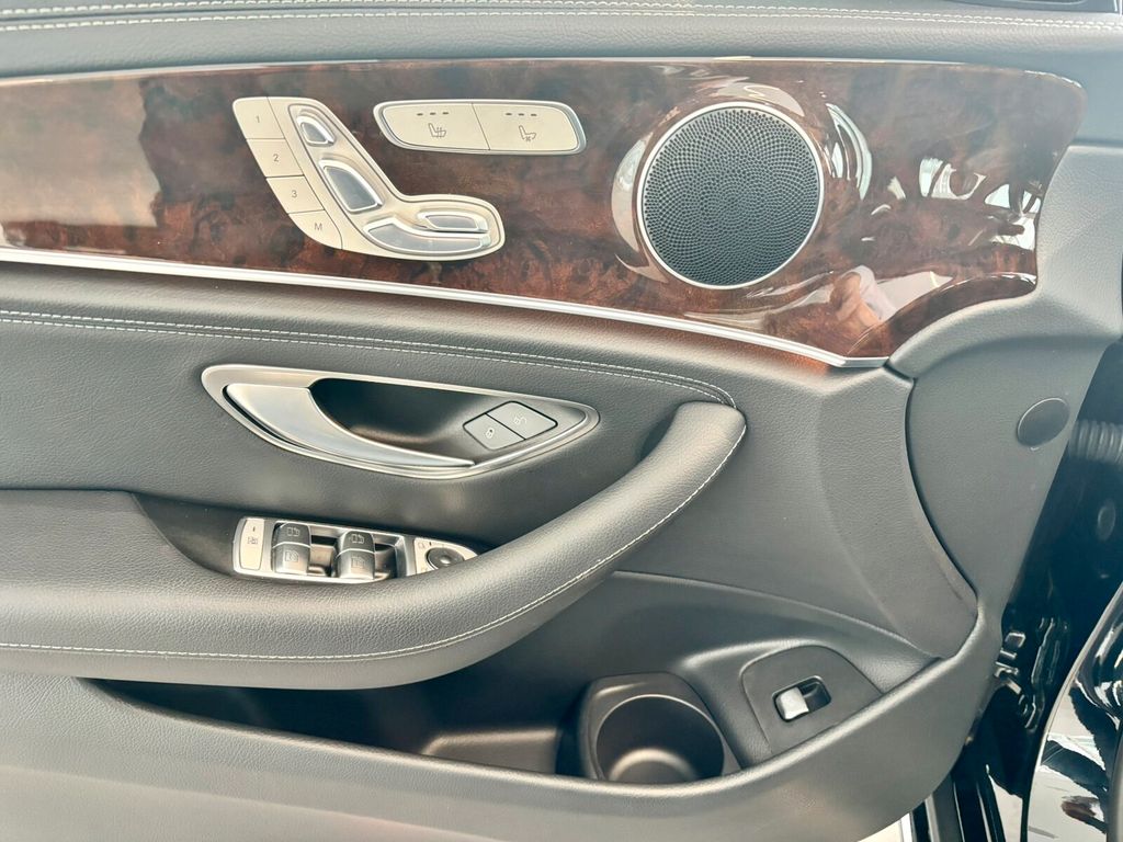 Mercedes-Benz E 400 2022