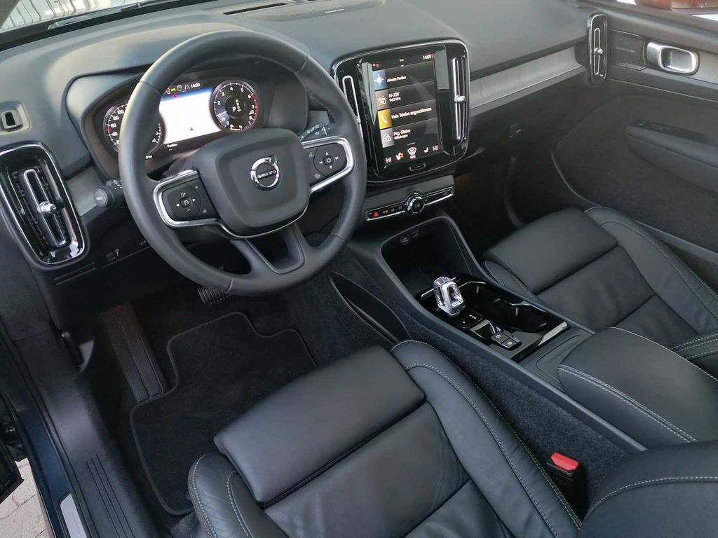 Volvo XC40 2022