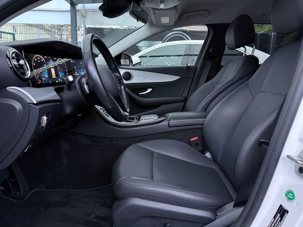 Mercedes-Benz E 300 2021