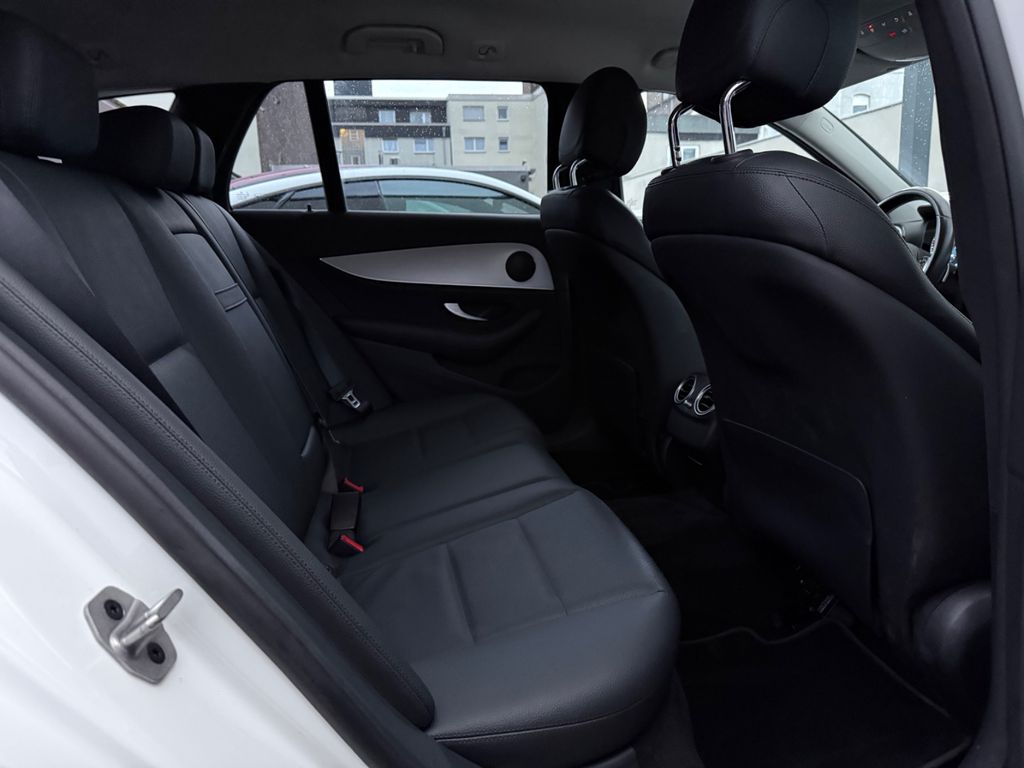 Mercedes-Benz E 300 2021