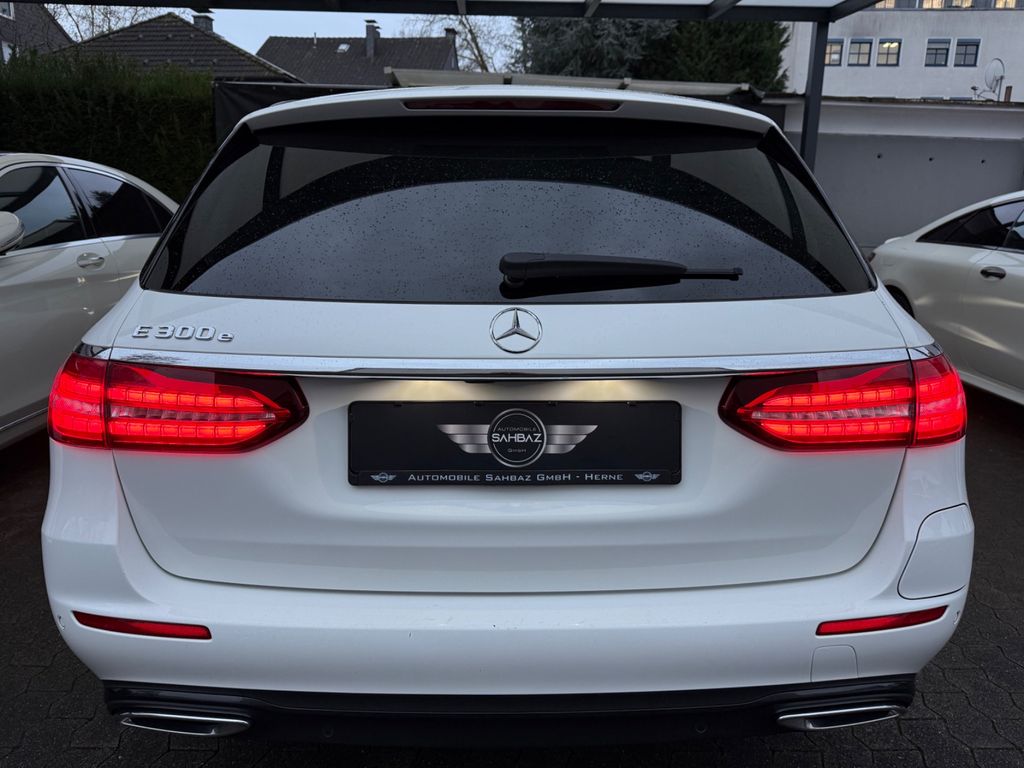 Mercedes-Benz E 300 2021