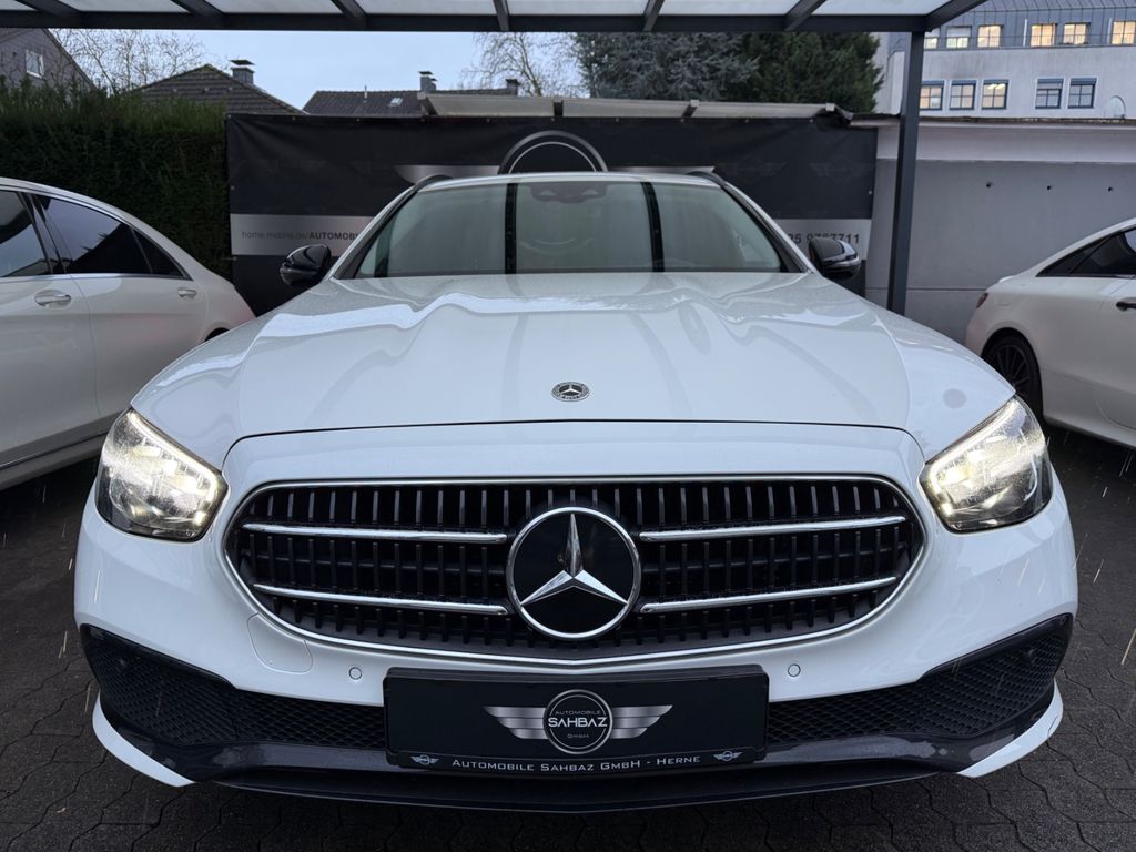 Mercedes-Benz E 300 2021