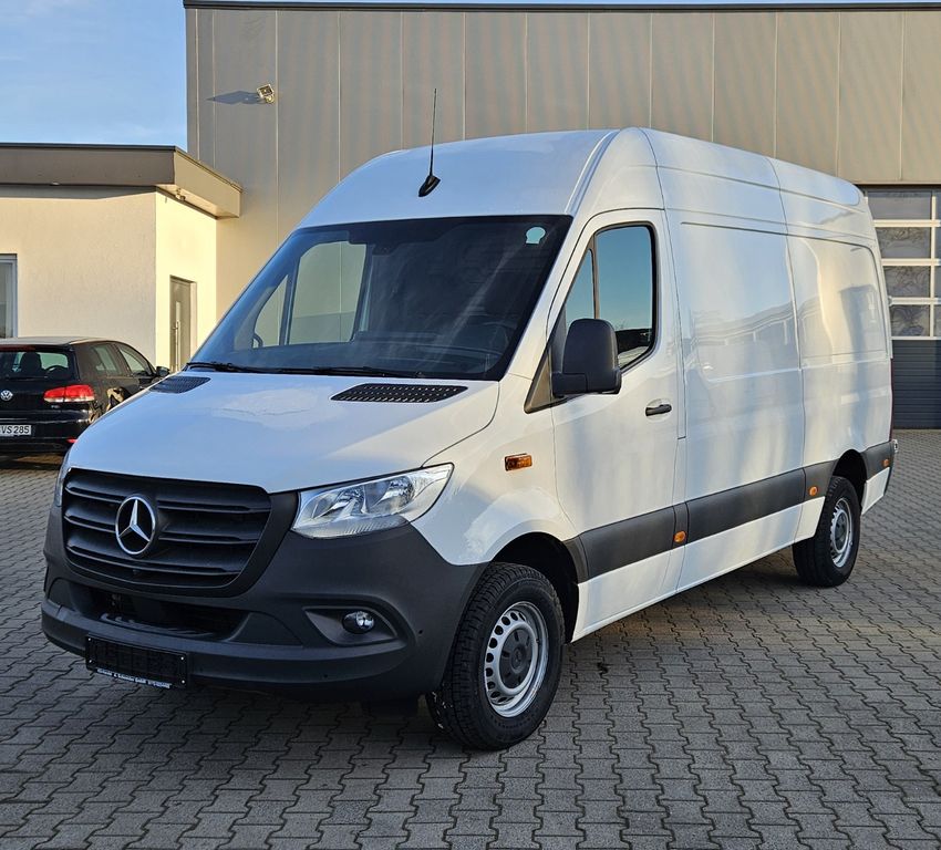 Mercedes-Benz Sprinter 2024