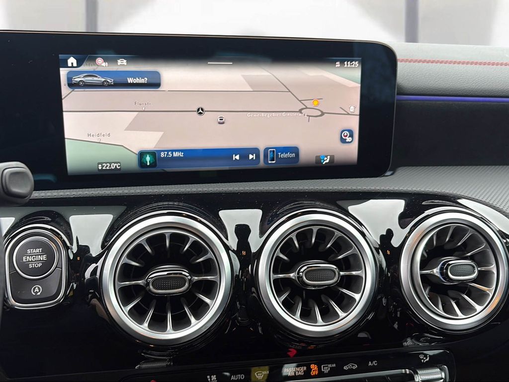 Mercedes-Benz CLA 200 2024