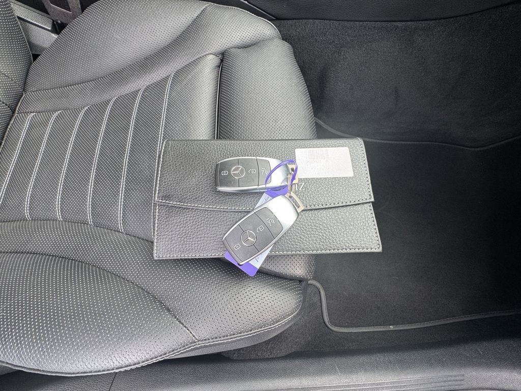 Mercedes-Benz C 300 2021