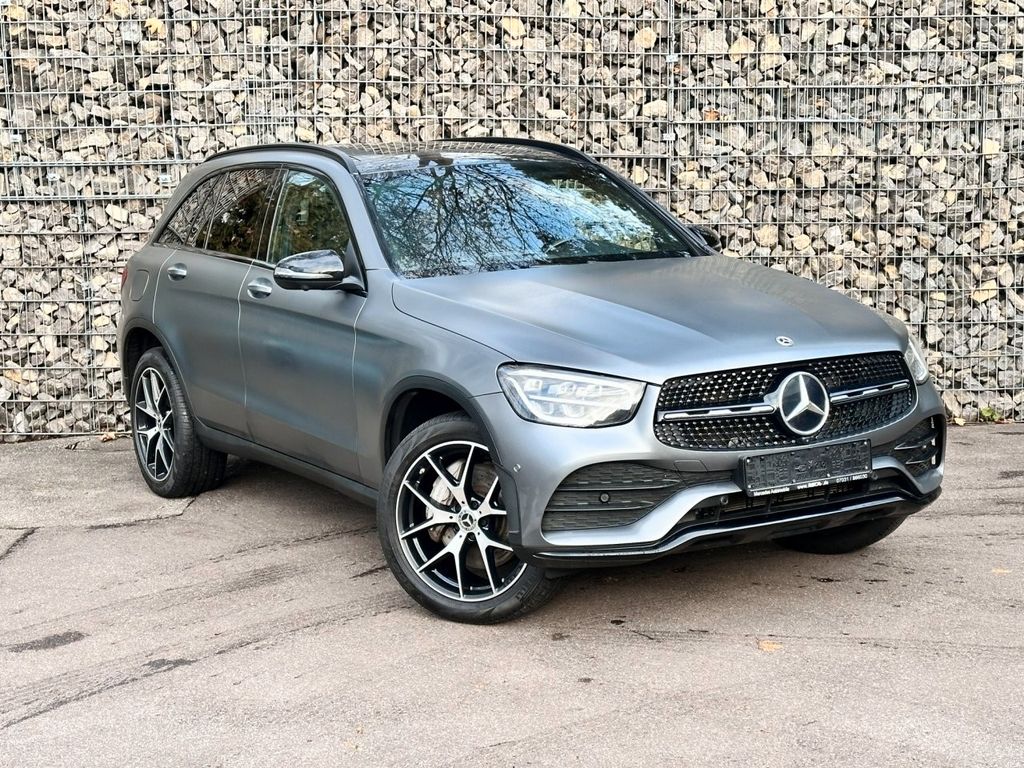 Mercedes-Benz GLC 300 2021