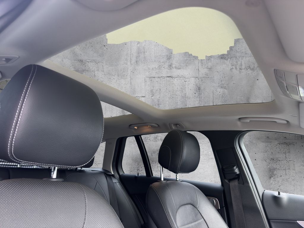 Mercedes-Benz C 300 2021