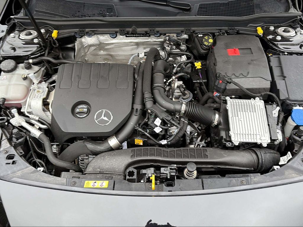 Mercedes-Benz CLA 200 2024