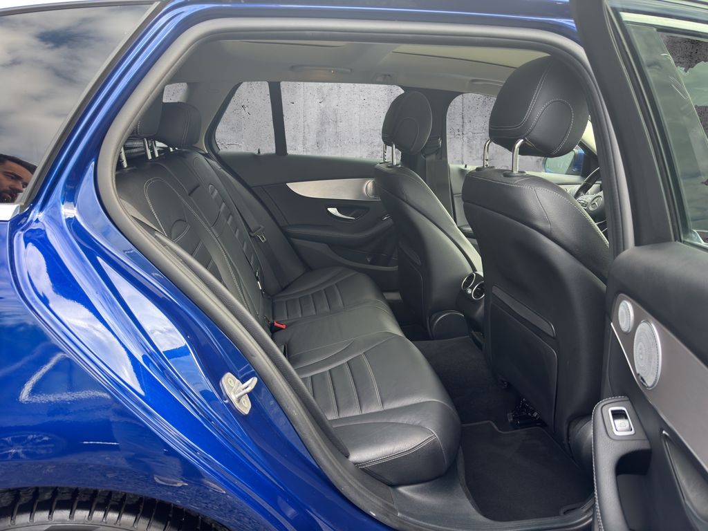 Mercedes-Benz C 300 2021