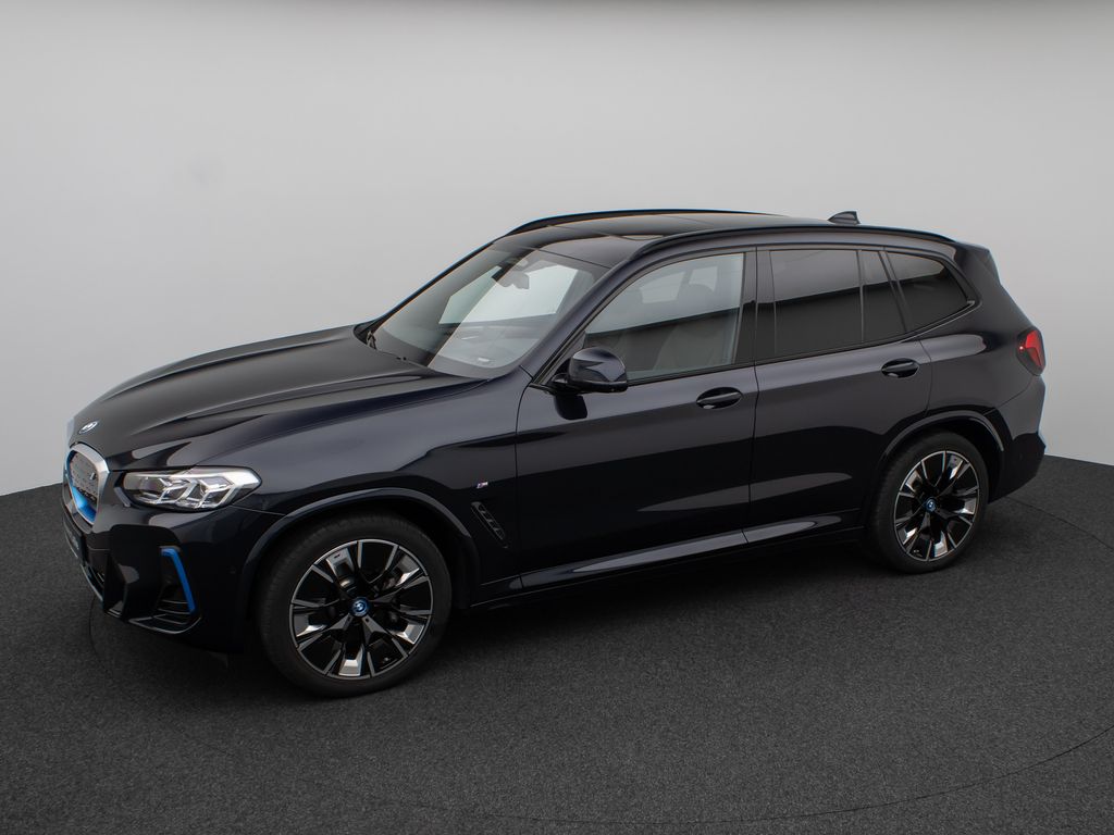 BMW iX3 2022