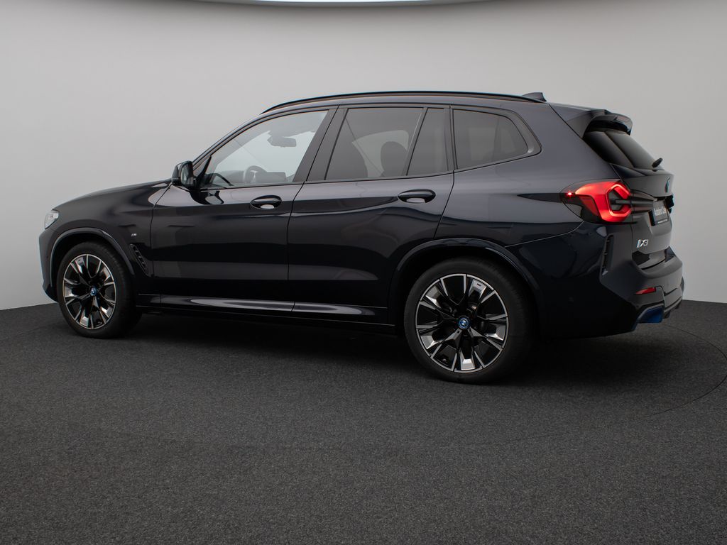 BMW iX3 2022