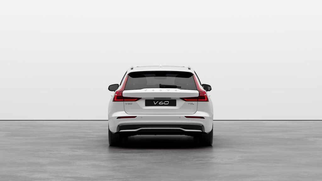 Volvo V60 2025