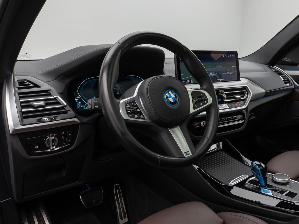 BMW iX3 2022