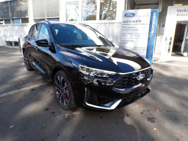 Ford Kuga 2025