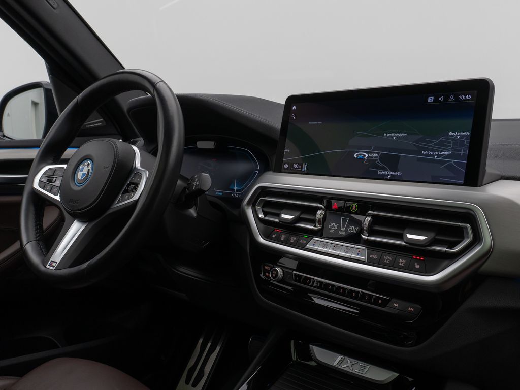 BMW iX3 2022