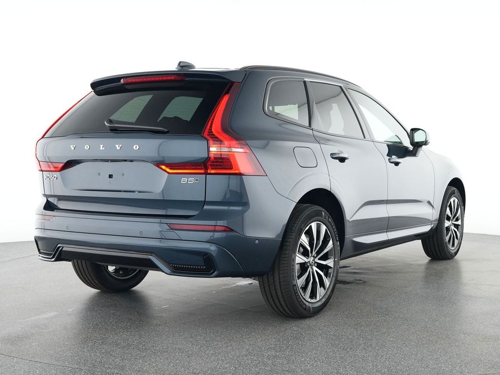 Volvo XC60 2025