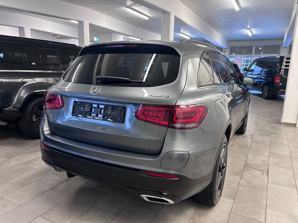 Mercedes-Benz GLC 300 2020