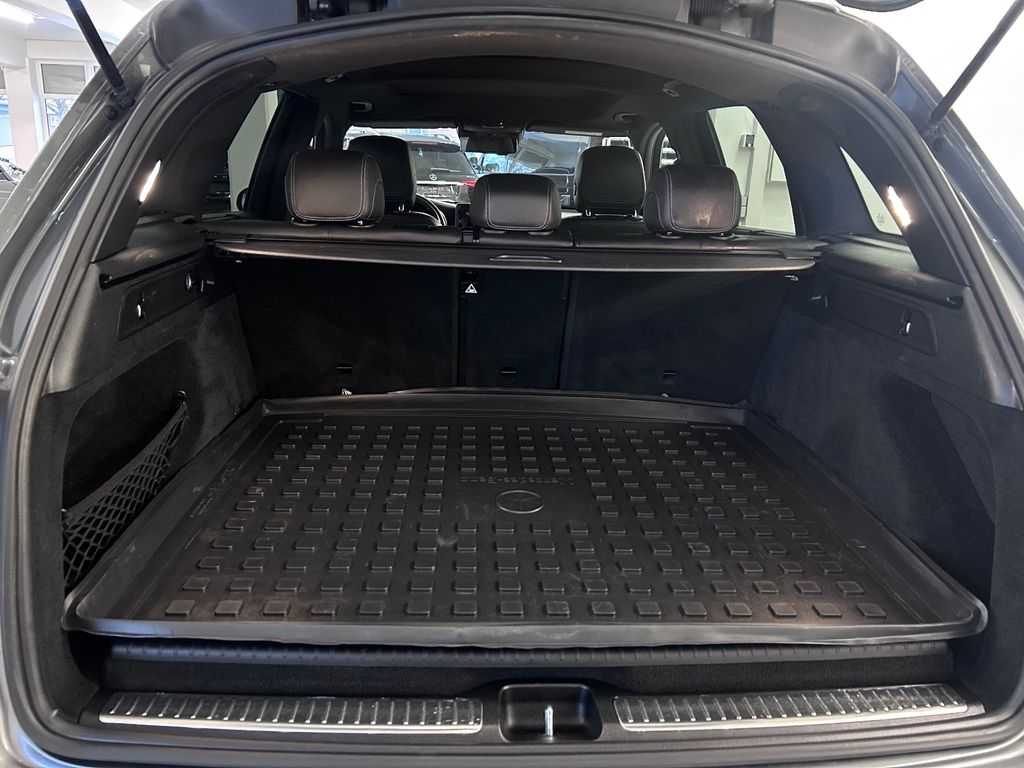 Mercedes-Benz GLC 300 2020