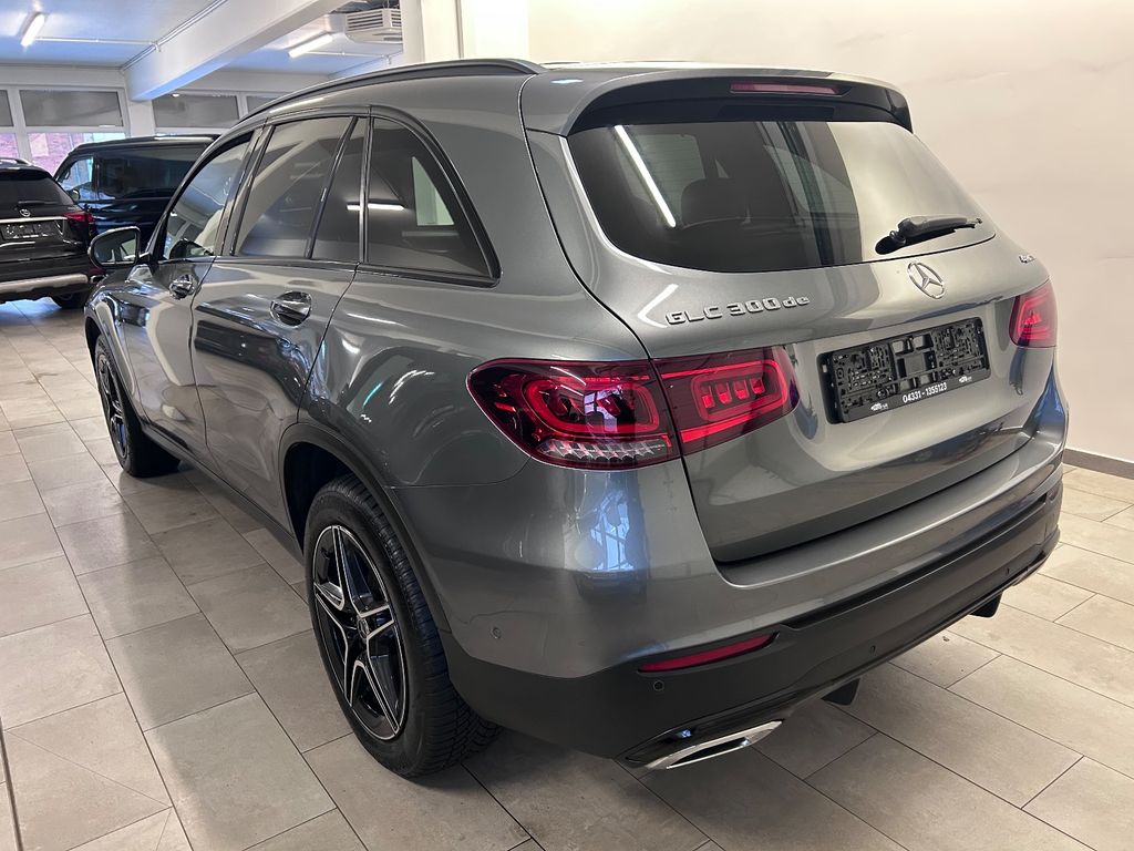 Mercedes-Benz GLC 300 2020