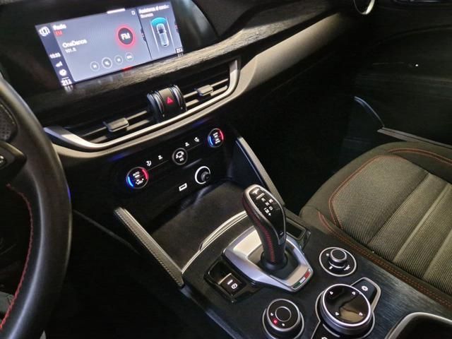 Alfa Romeo Stelvio 2022