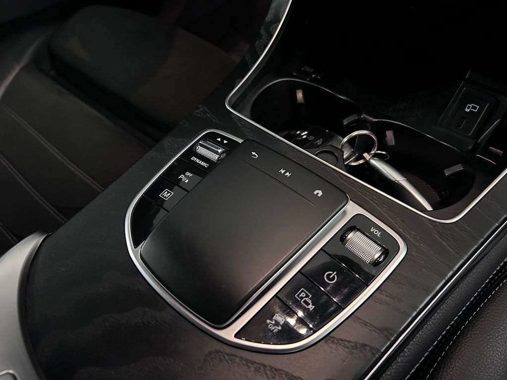 Mercedes-Benz GLC 300 2020