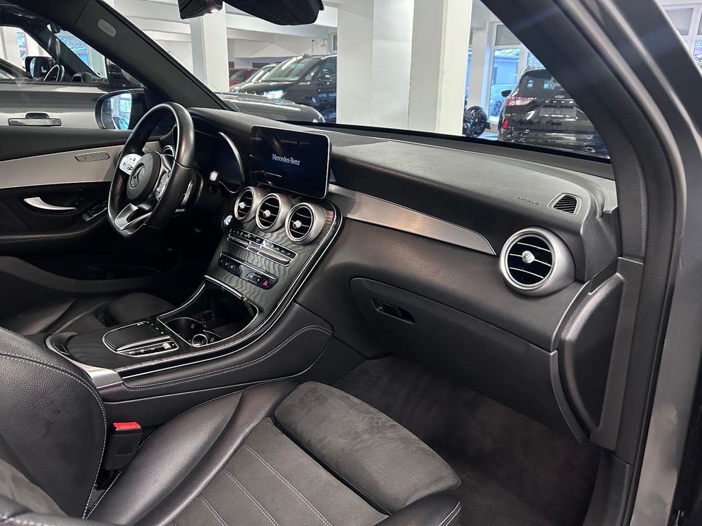 Mercedes-Benz GLC 300 2020