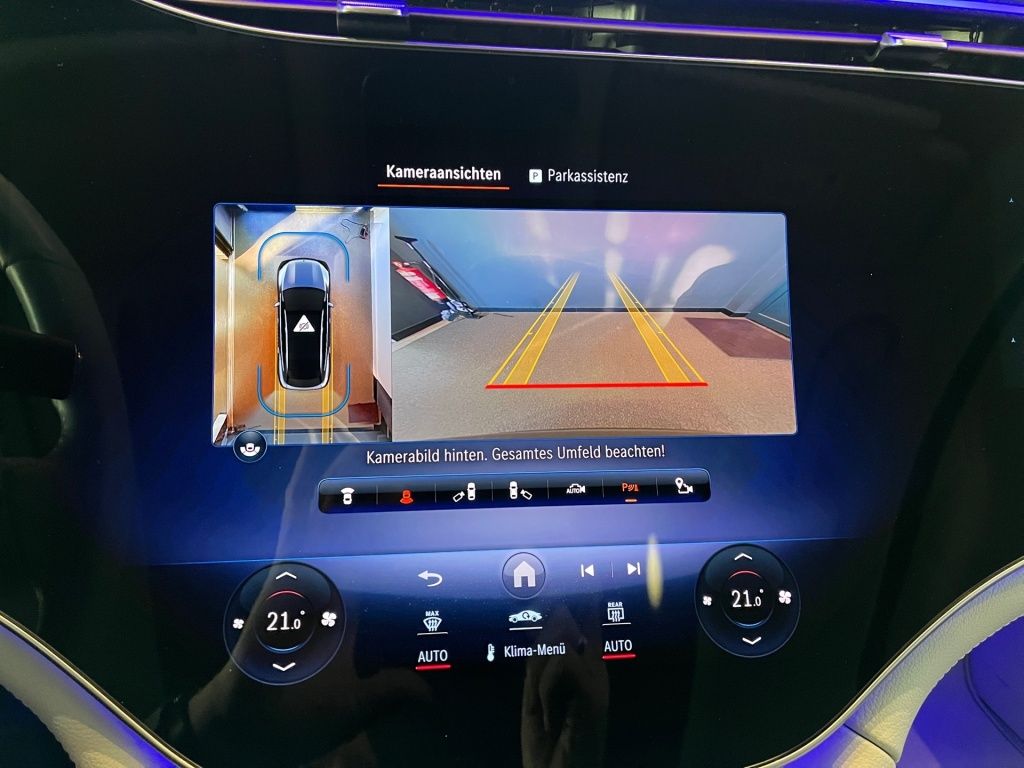 Mercedes-Benz EQS SUV 2023