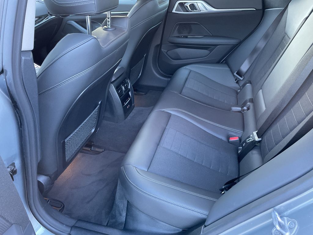 BMW i4 2023