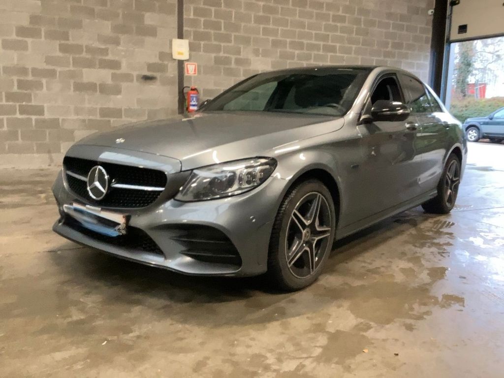 Mercedes-Benz C 300 2021