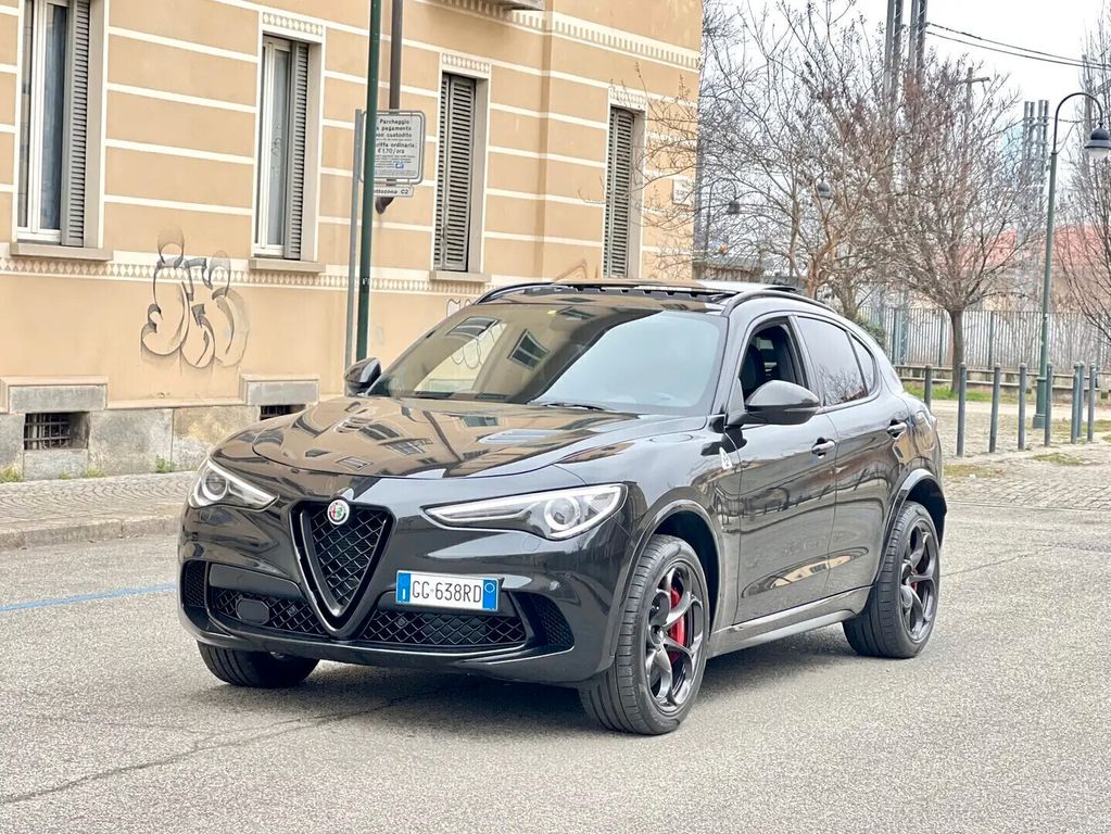 Alfa Romeo Stelvio 2021