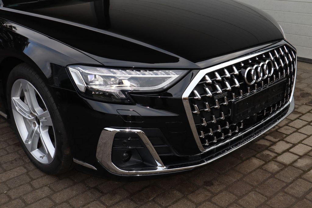 Audi A8 2024